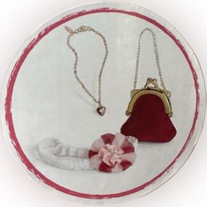 American Girl Doll Accessories (Samatha 1904)